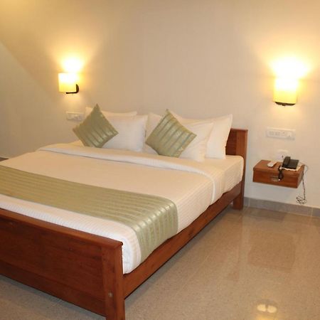Hotel Vasathi Madikeri Exterior foto