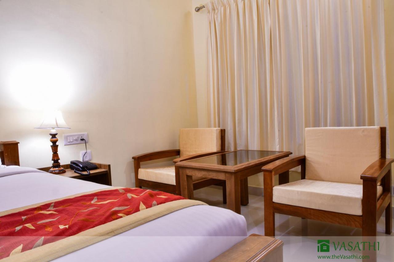 Hotel Vasathi Madikeri Exterior foto