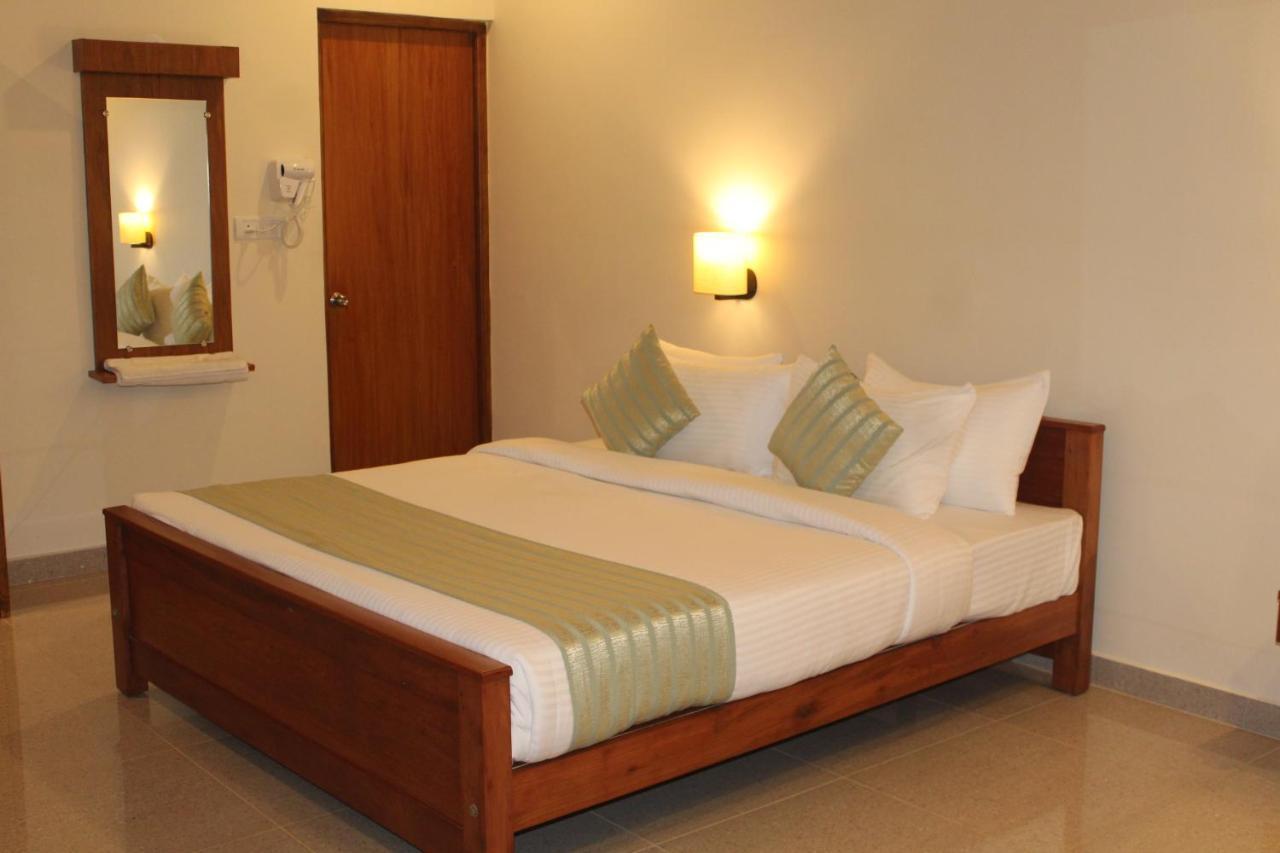 Hotel Vasathi Madikeri Exterior foto